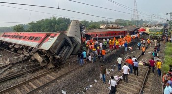 भारतमा असुरक्षित रेलसेवा